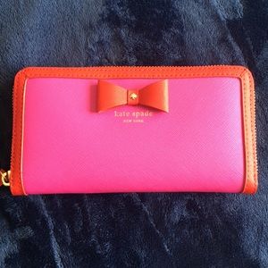 NWOT Kate Spade Lacey Wallet